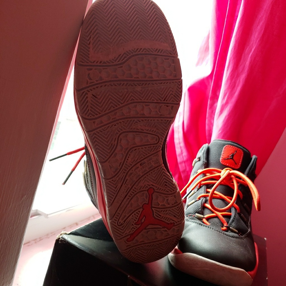 Jordan Prime Flight (GS) - Picture 2 of 4
